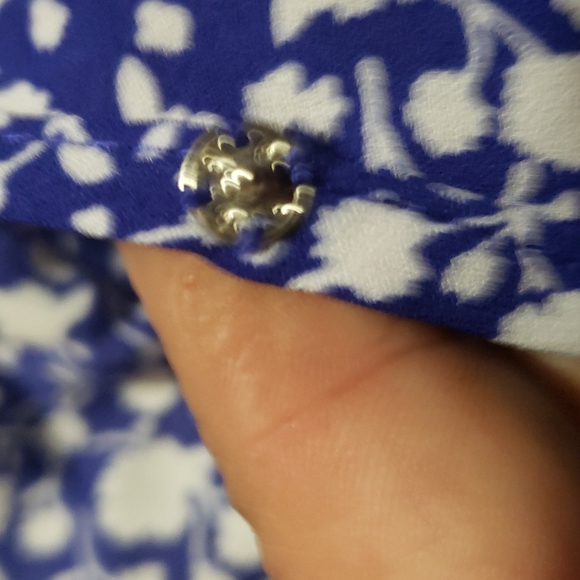 Sienna Sky floral blue extra small shirt - Picture 4 of 4